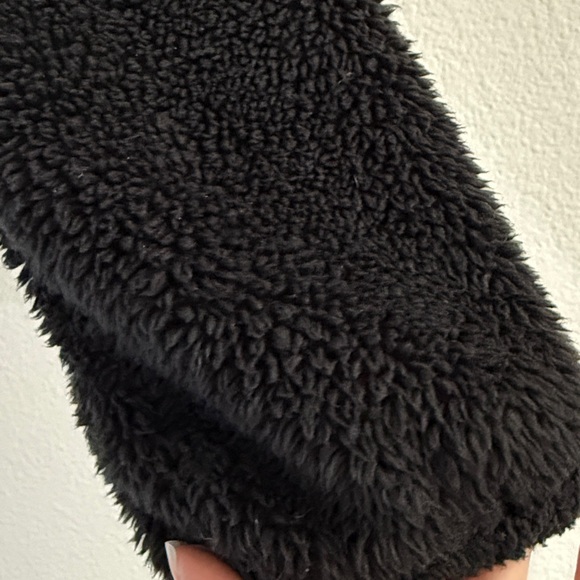 BDG faux leather and fuzzy jacket - Picture 7 of 8